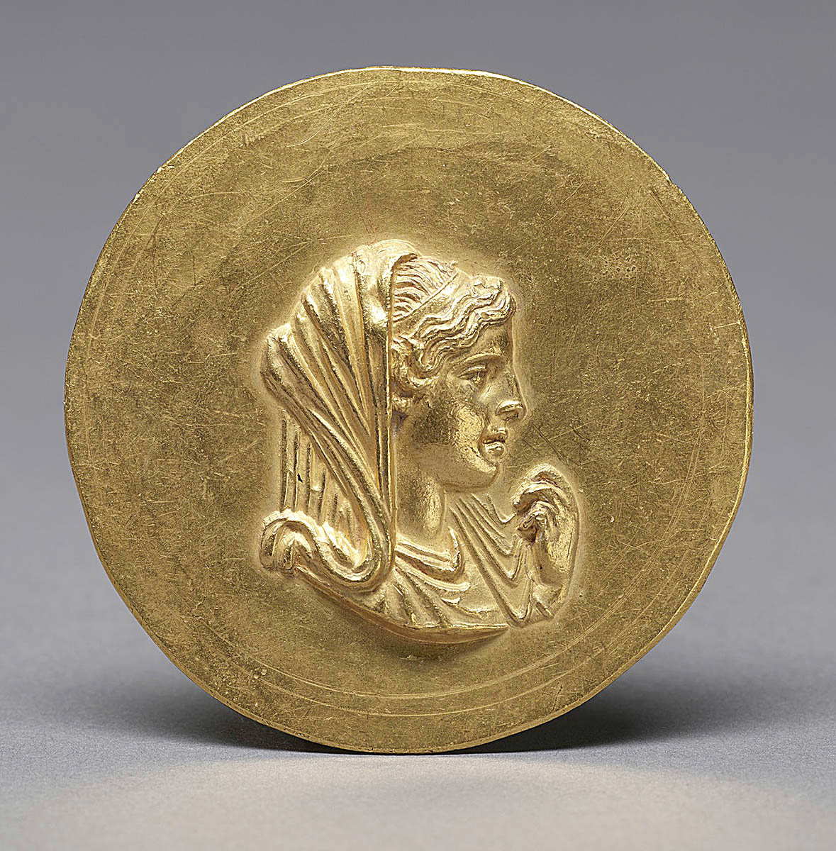 olympias alexander the great gold medallion