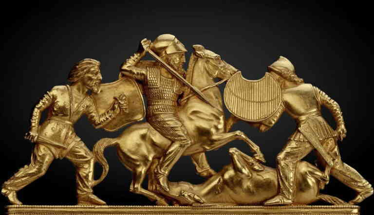 scythian comb with battle scene