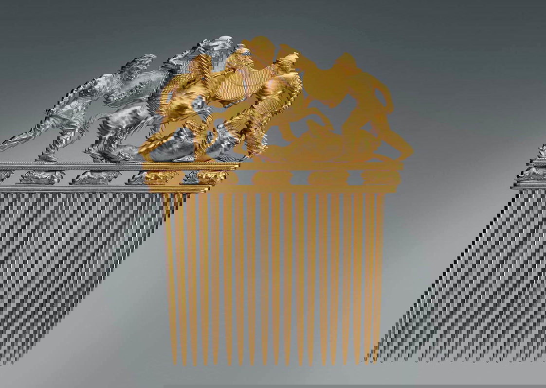 scythian empire comb with battle scene