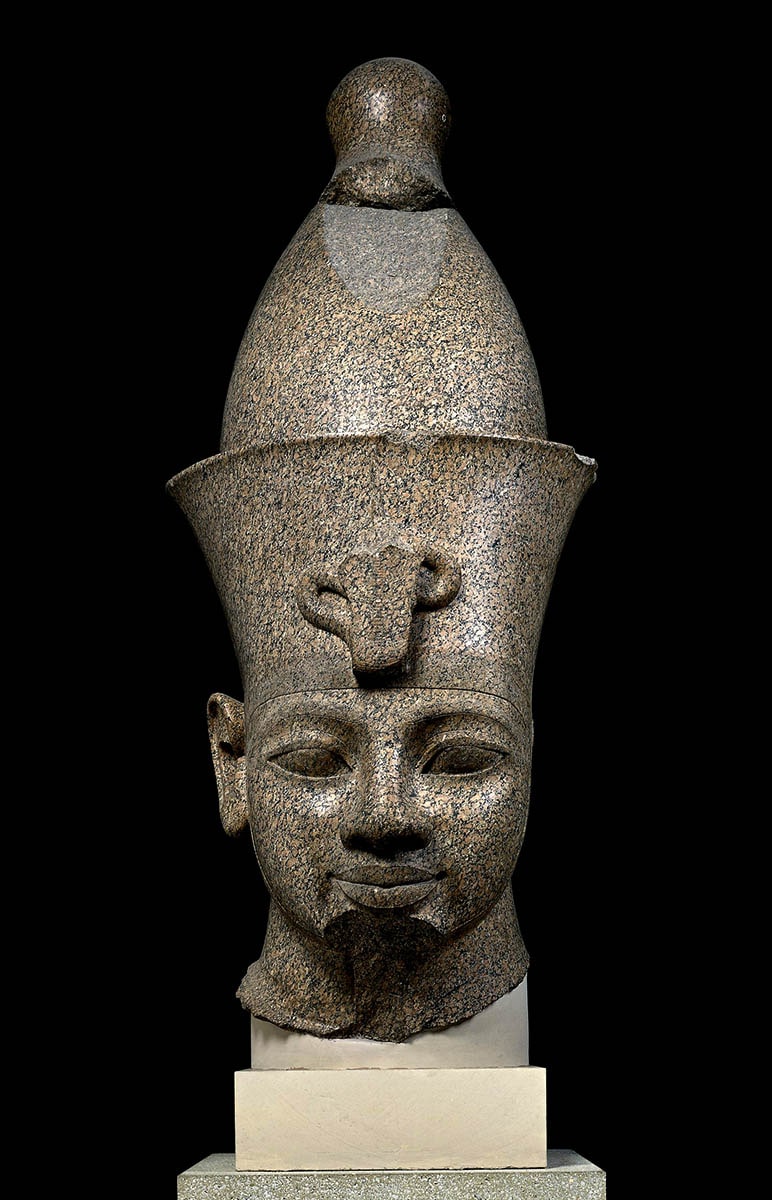 amenhotep iii red granite head