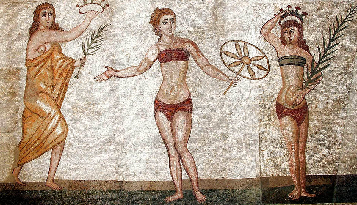 ancient roman clothing mosaic villa romana del casale