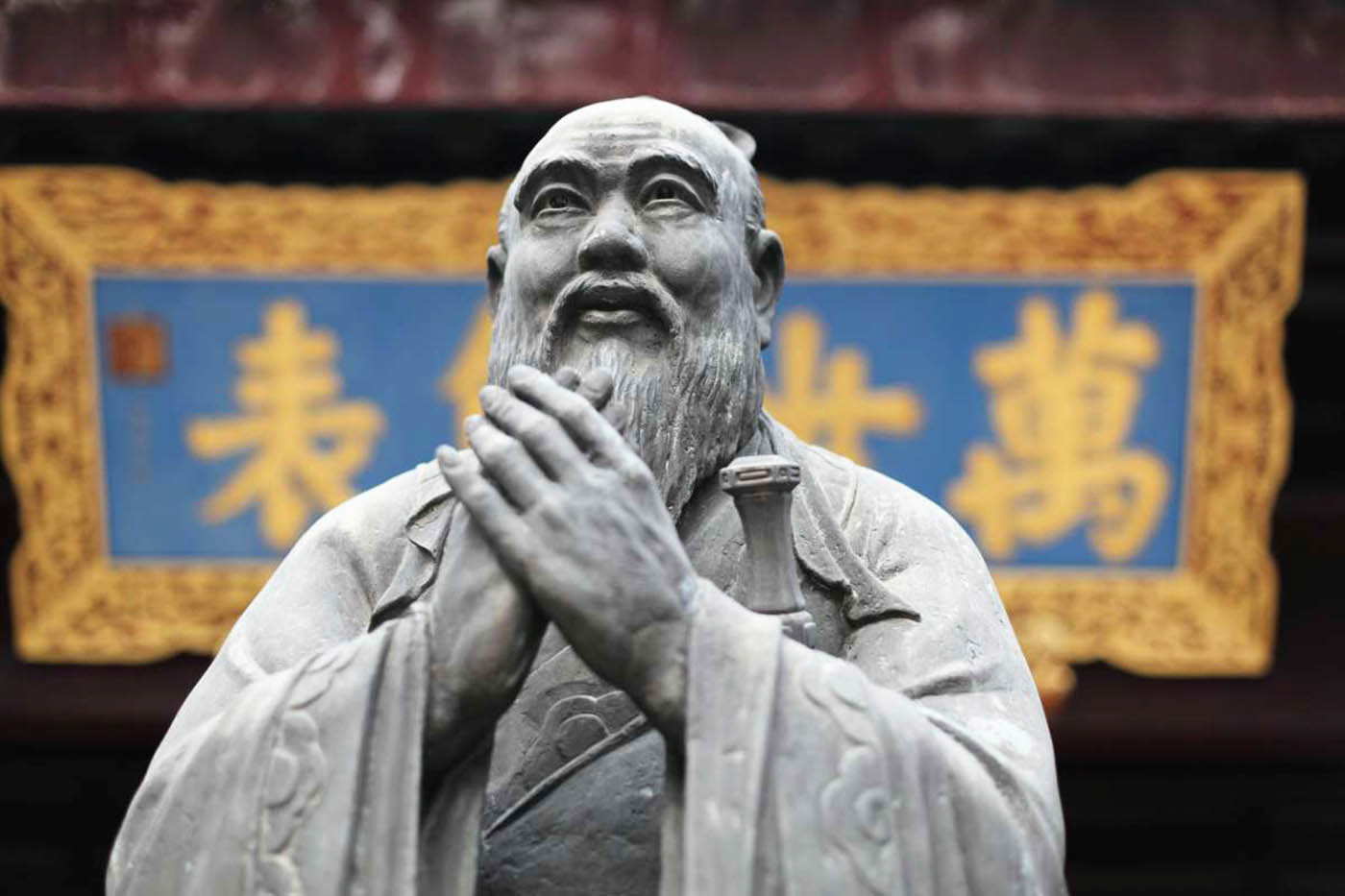 confucius shangai temple confucianism statue