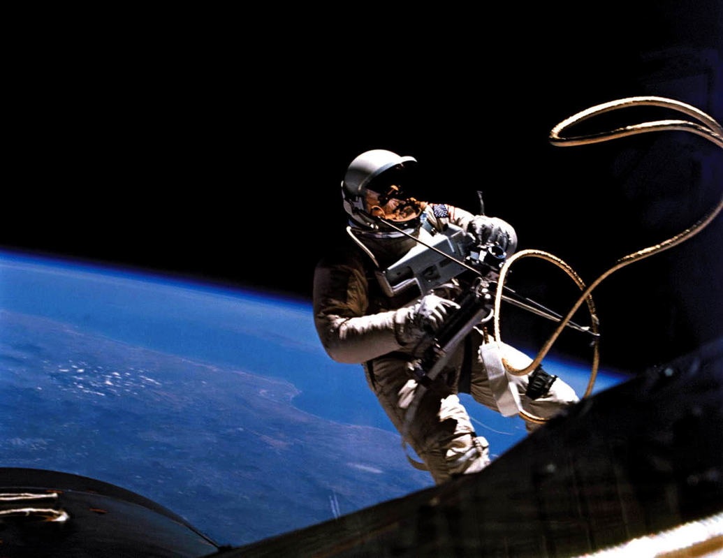 ed white first spacewalk