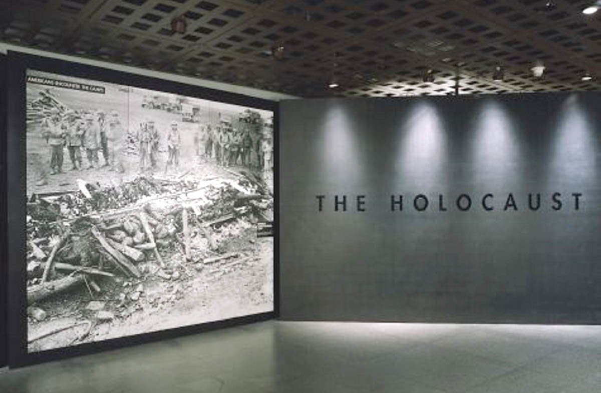 world war ii holocaust museum exhibit