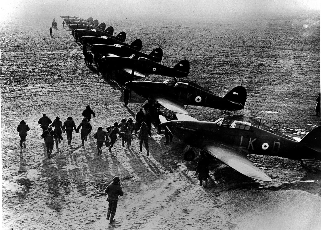 battle of britain scramble pilots hurricane planes