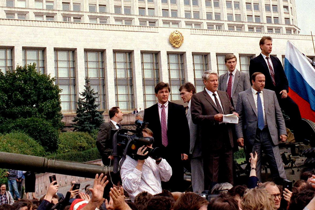 yeltsin speech tank
