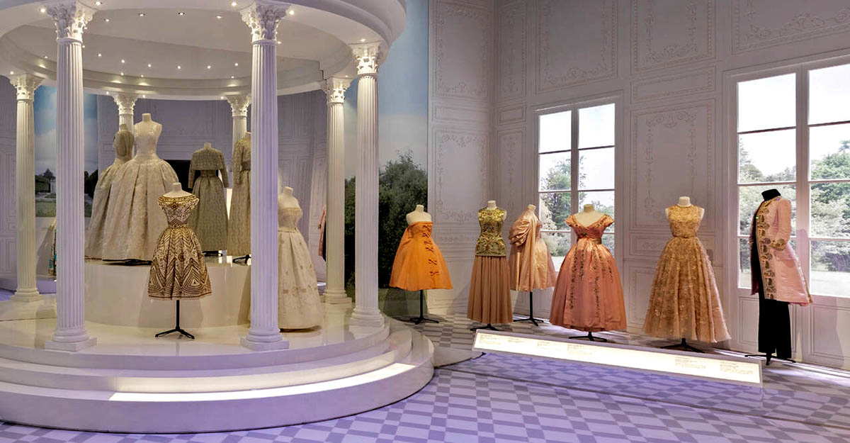 christian dior exhibition marie antoinette