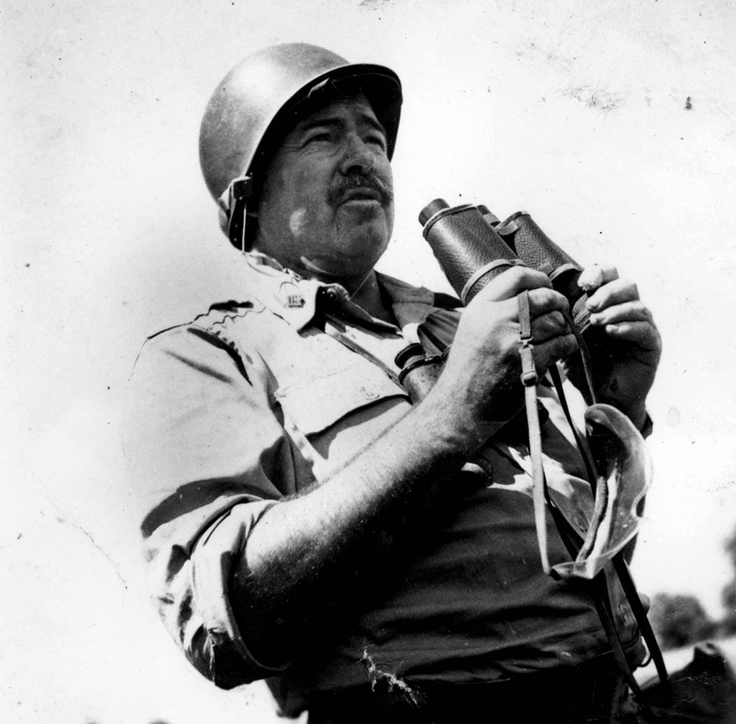 hemingway in uniform