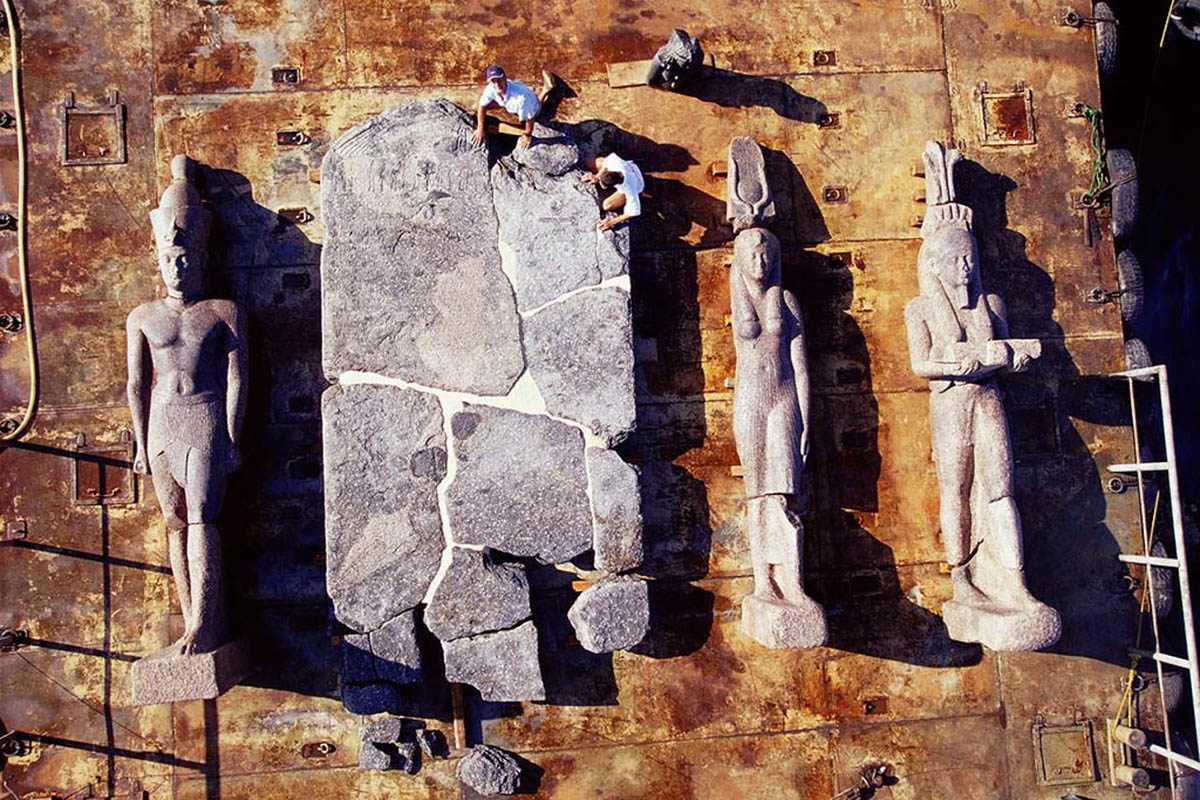 thonis heracleion statues triad
