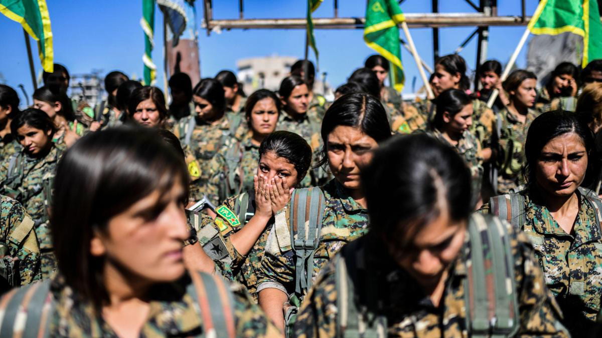 ypj kurdish women fighters peshmerga
