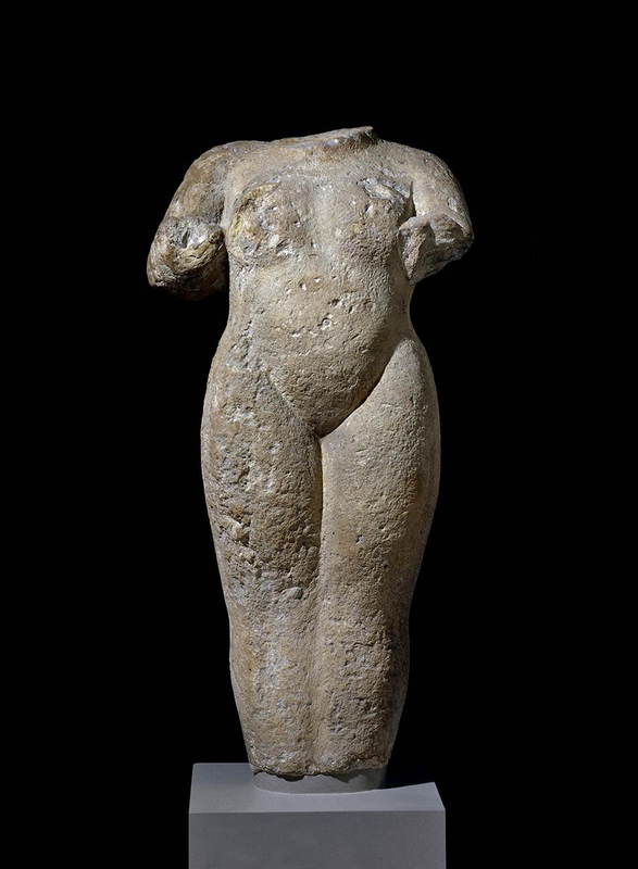 middle assyrian nude statue