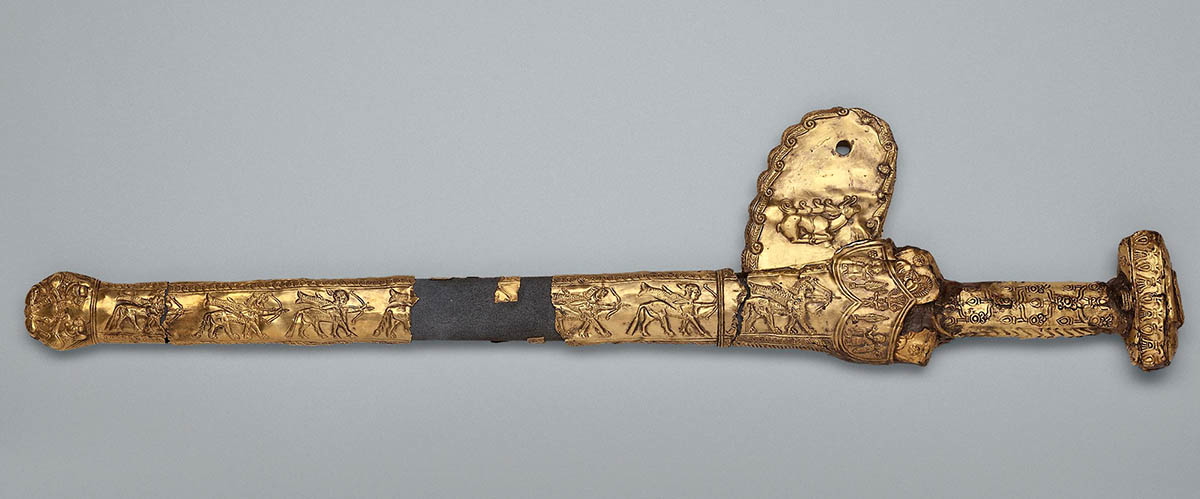 sword gold hilt scabbard scythian