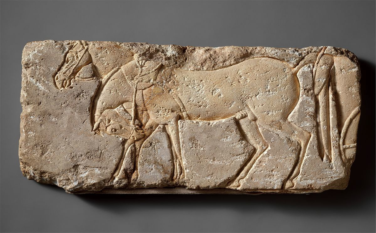 akhenaten talatat horse scratching