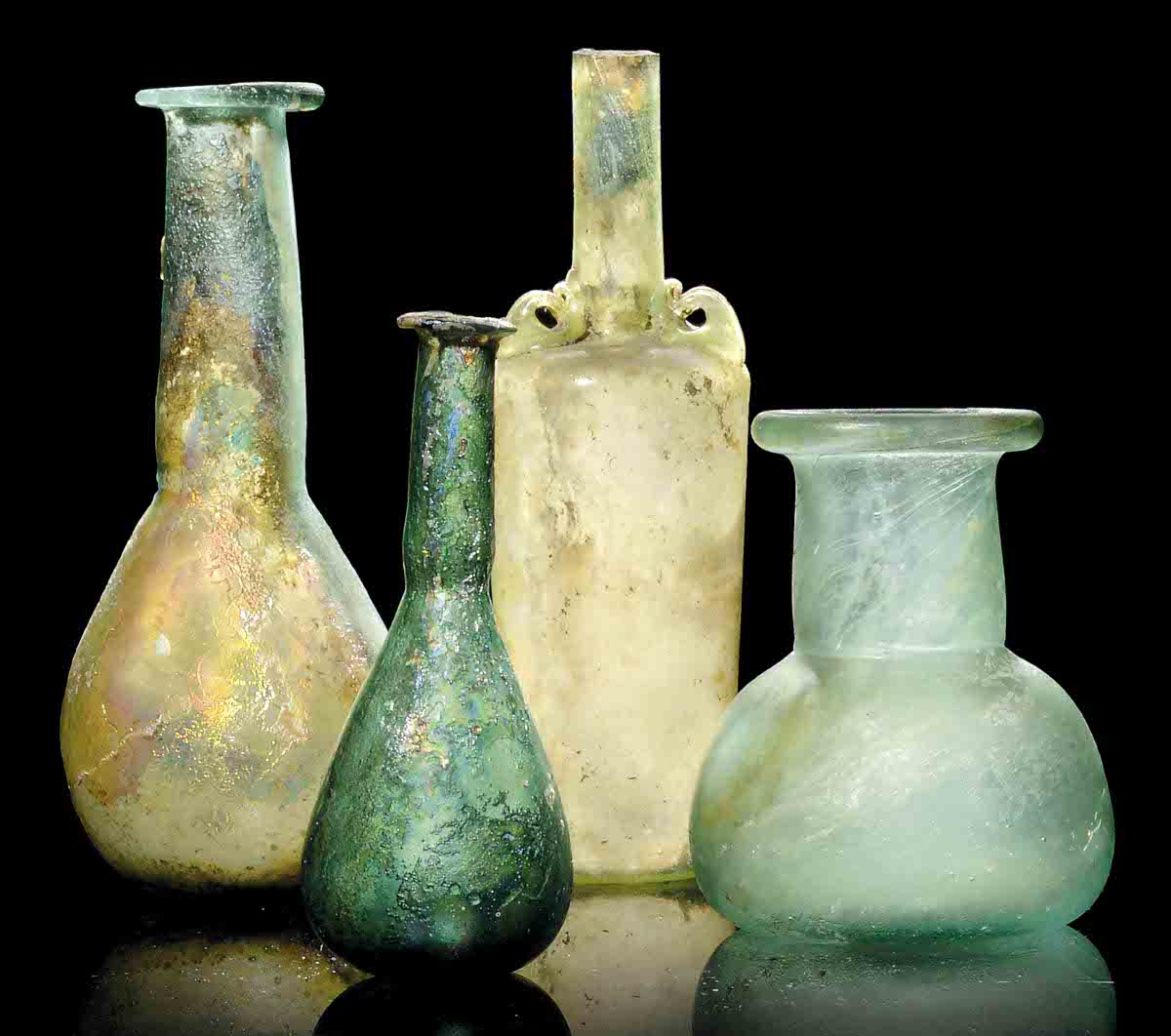 ancient rome glass unguentarium perfume bottles