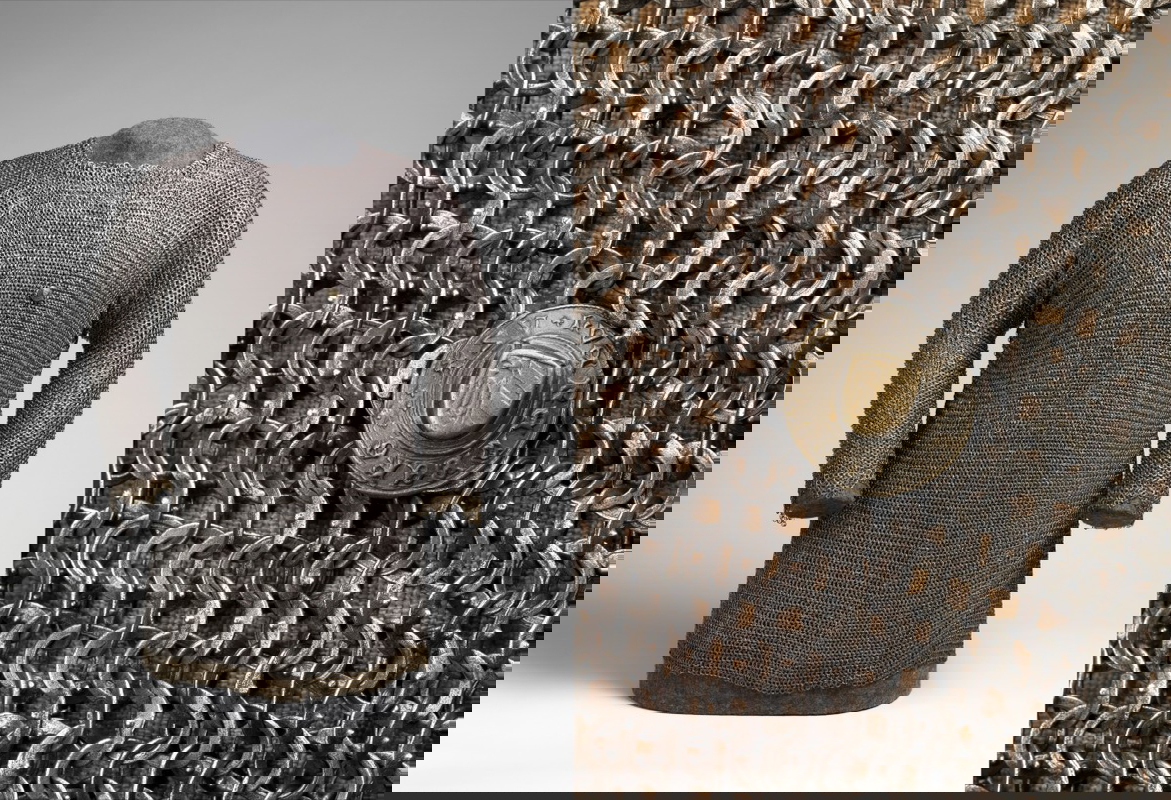 closeup shirt chainmail german
