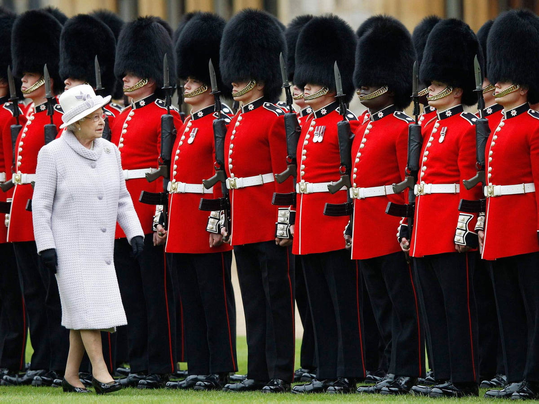 coldsteam guards queen birthday