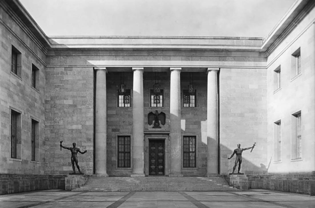 ehrenhof neue reichskanzlei berlin wilhelmstrasse
