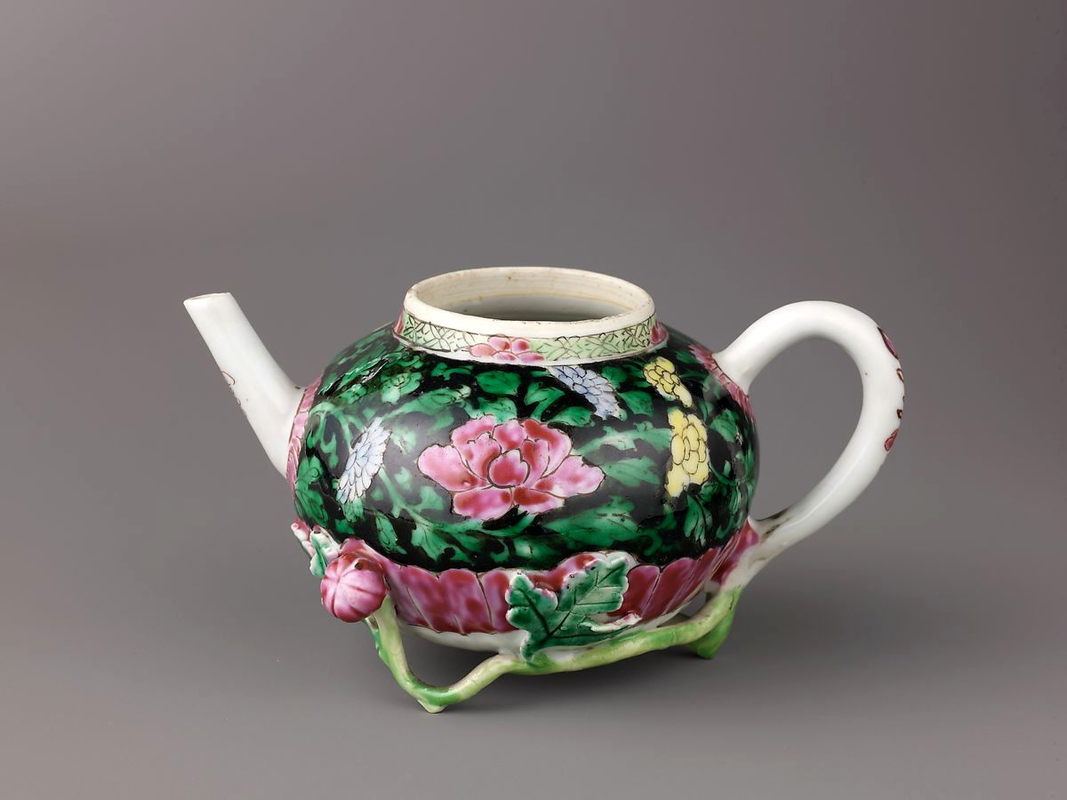 chinese teapot 1740s