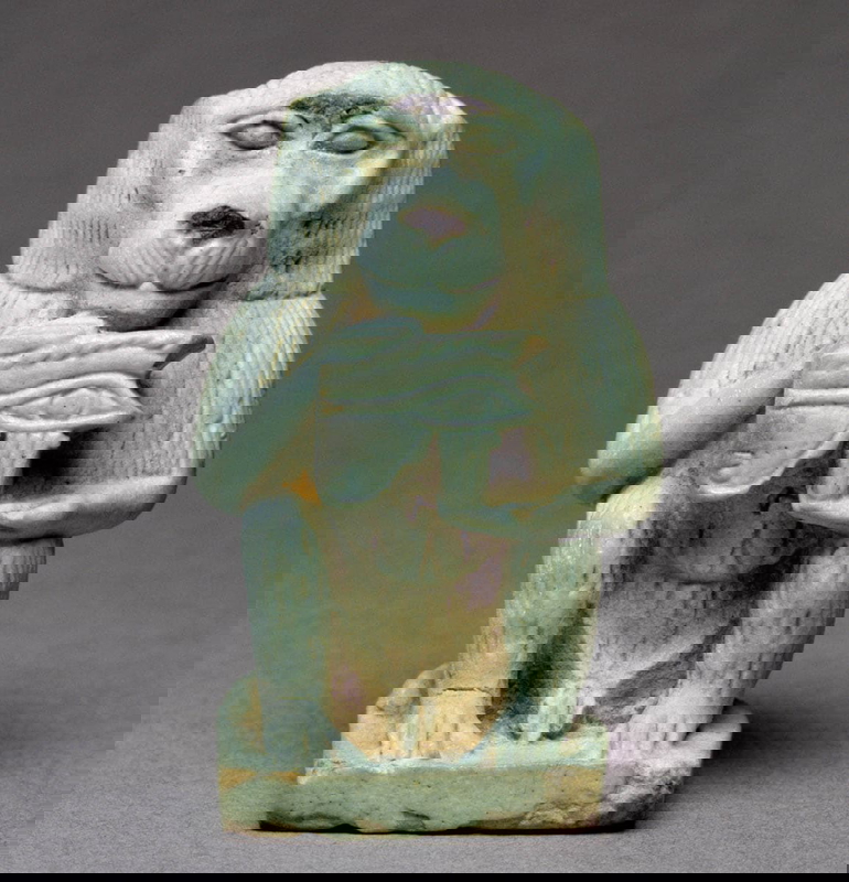 egyptian god thoth baboon wedjat horus eye