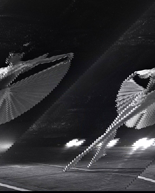 ekaterina maximova bolshoi ballet 1968 cold war era