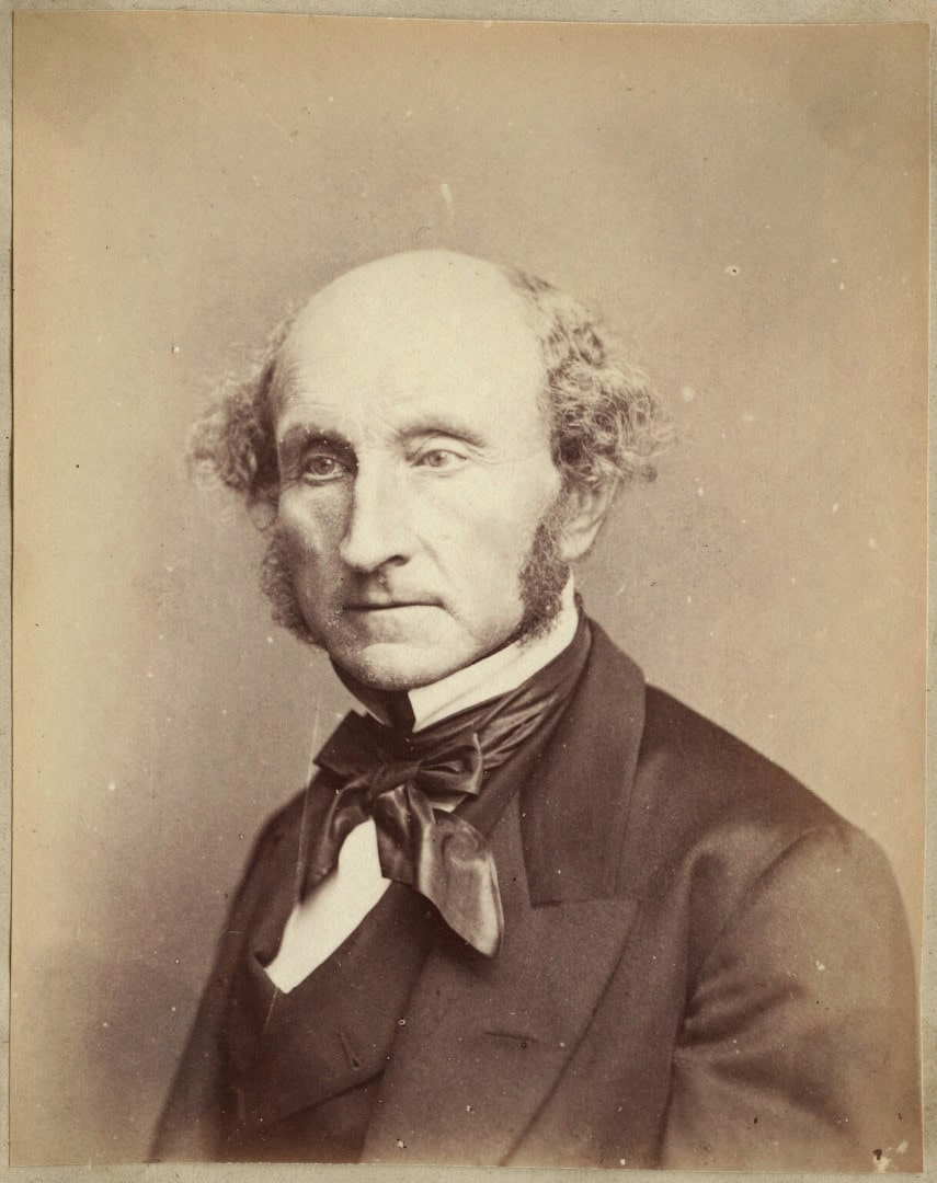 john stuart mill head shoulders