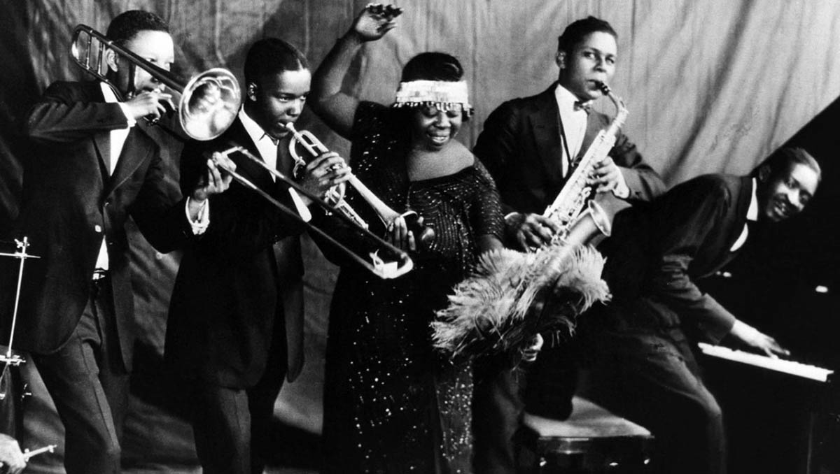ma rainey jazz age band photo 1924 1925