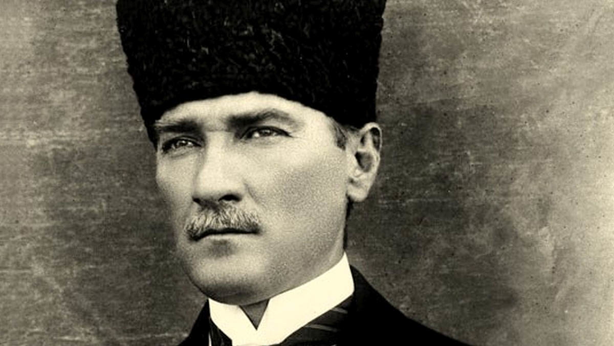 mustafa kemal ataturk portrait