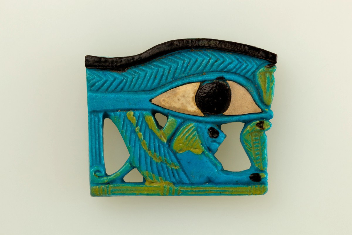 protective horus amulet