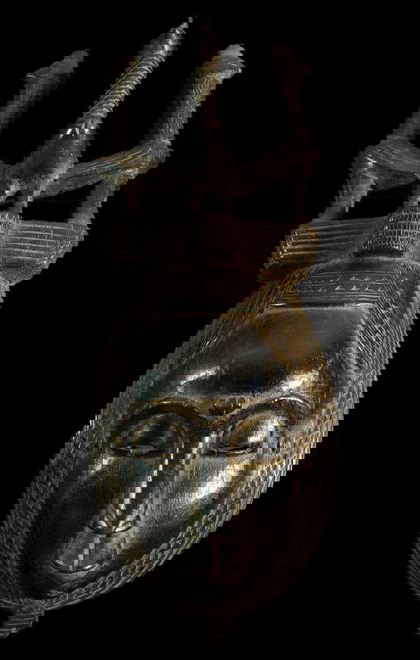 What Are African Masks?