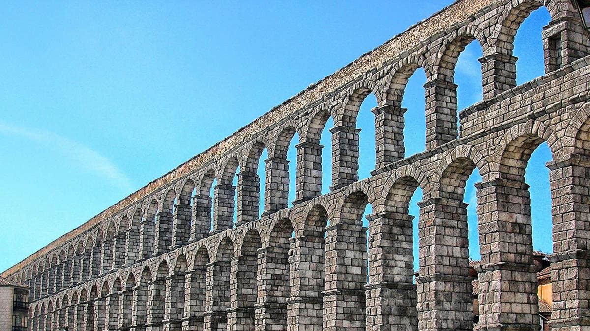 aqueduct pompei