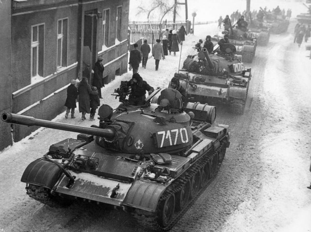 grzegorz onierkiewicz martial law photo