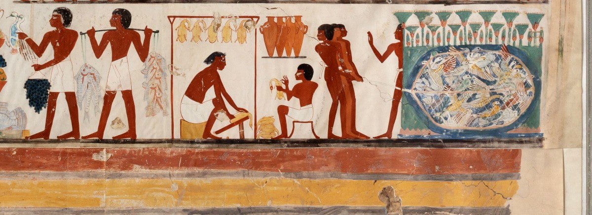 pluckng fowl tomb nakht
