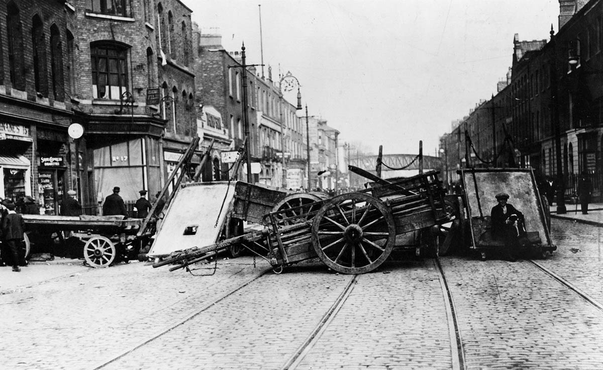 street barricade easter rising