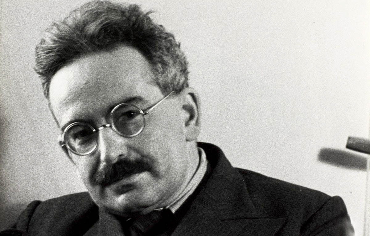 walter benjamin portrait photo
