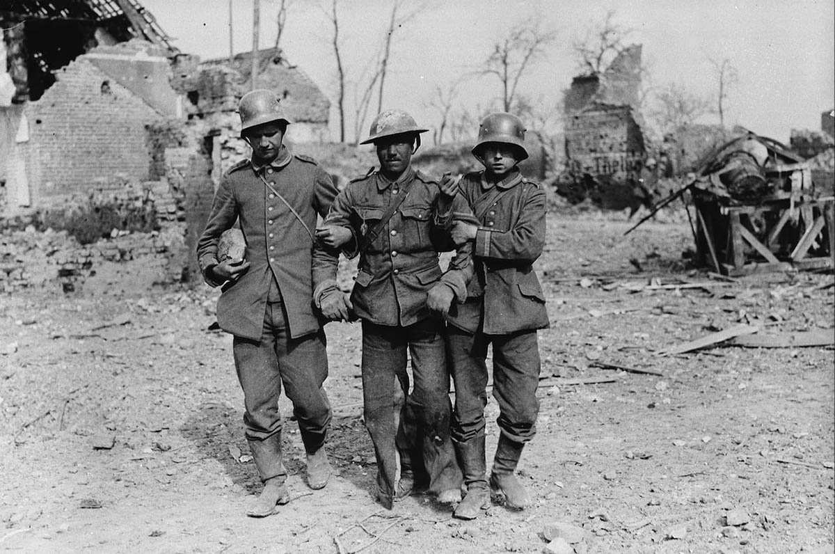 wounded soldiers world war i