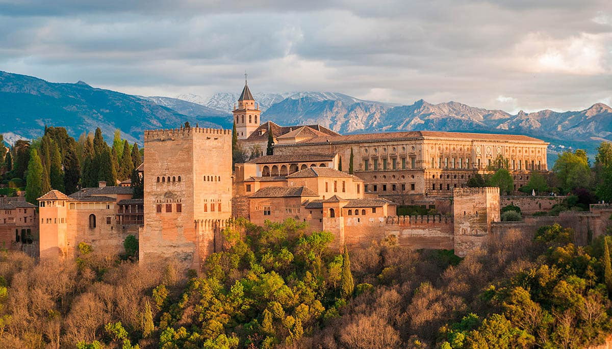 alhambra granada palace