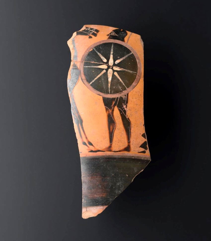 black figure pottery hoplite and two horses