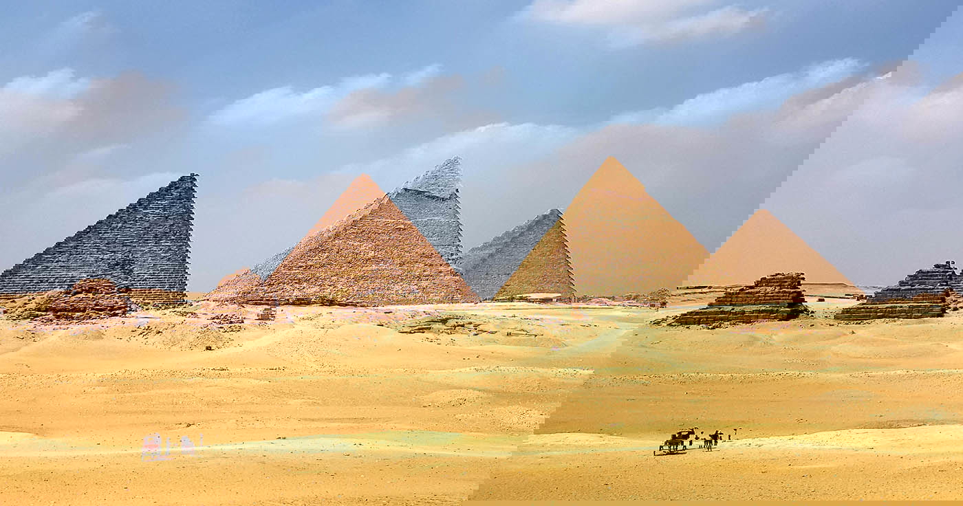 egyptian pyramids at giza osama elsayed