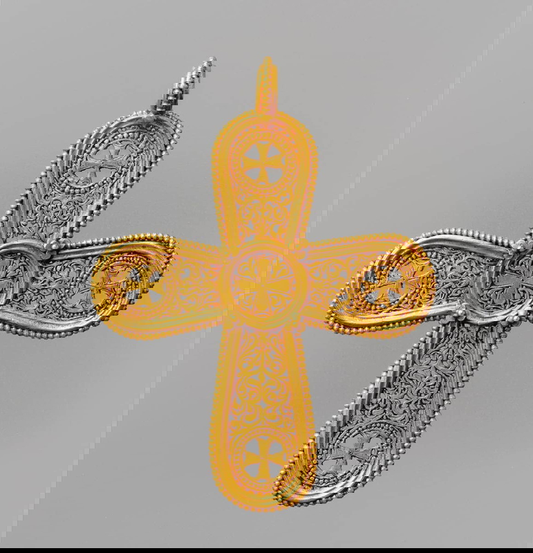 gold cross pendant
