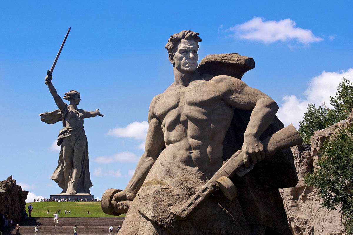 motherland calls mamayev kurgan