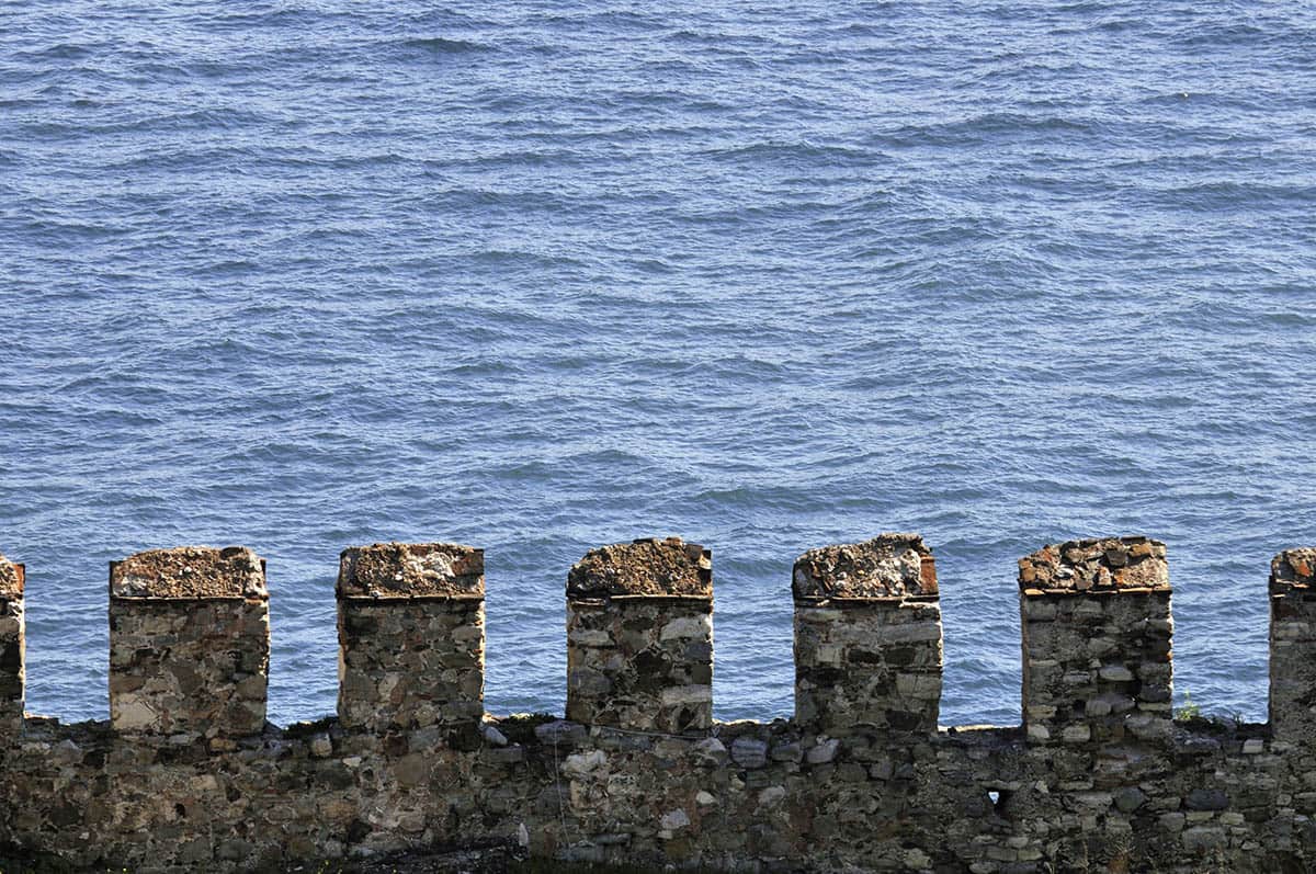 castle europe topkapi parapet