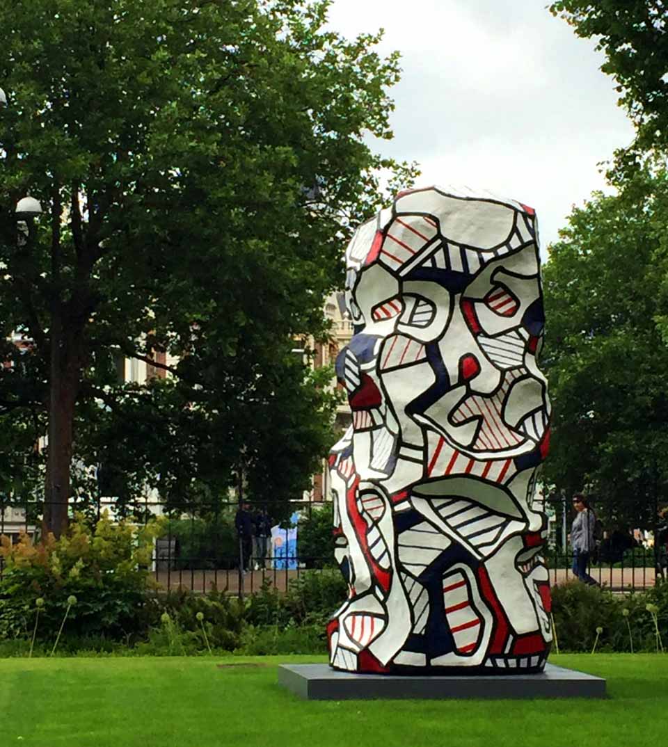 jean dubuffet tour ballerine l'hourloupe sculpture