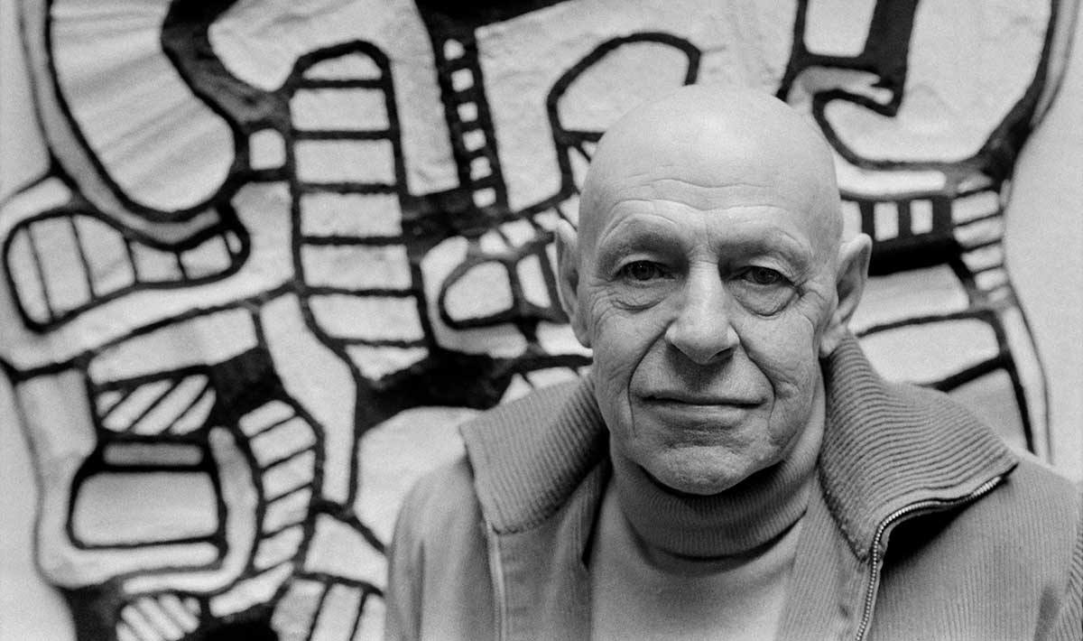 jean dubuffet's l'hourloupe photo portrait