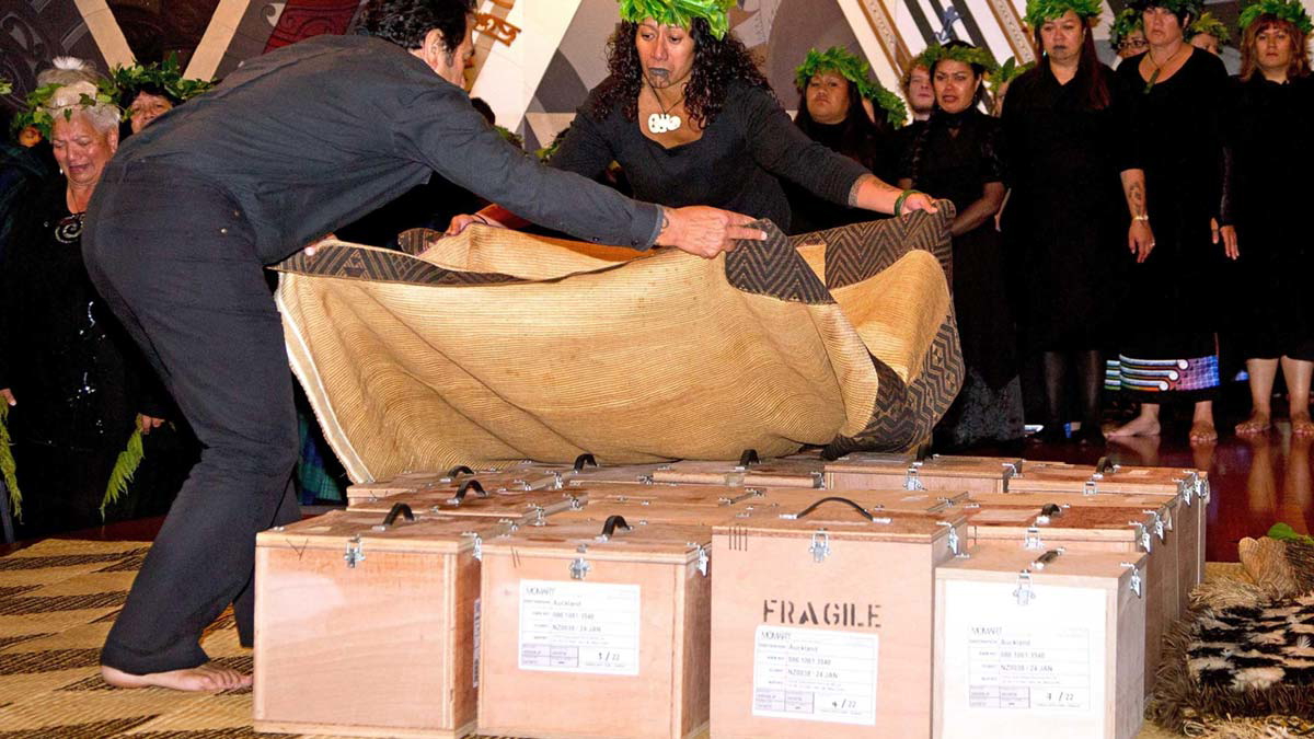 repatriation art history maori mokomakai human remains