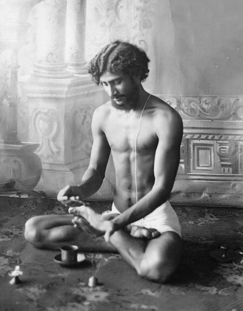 shri yogendra history of yoga