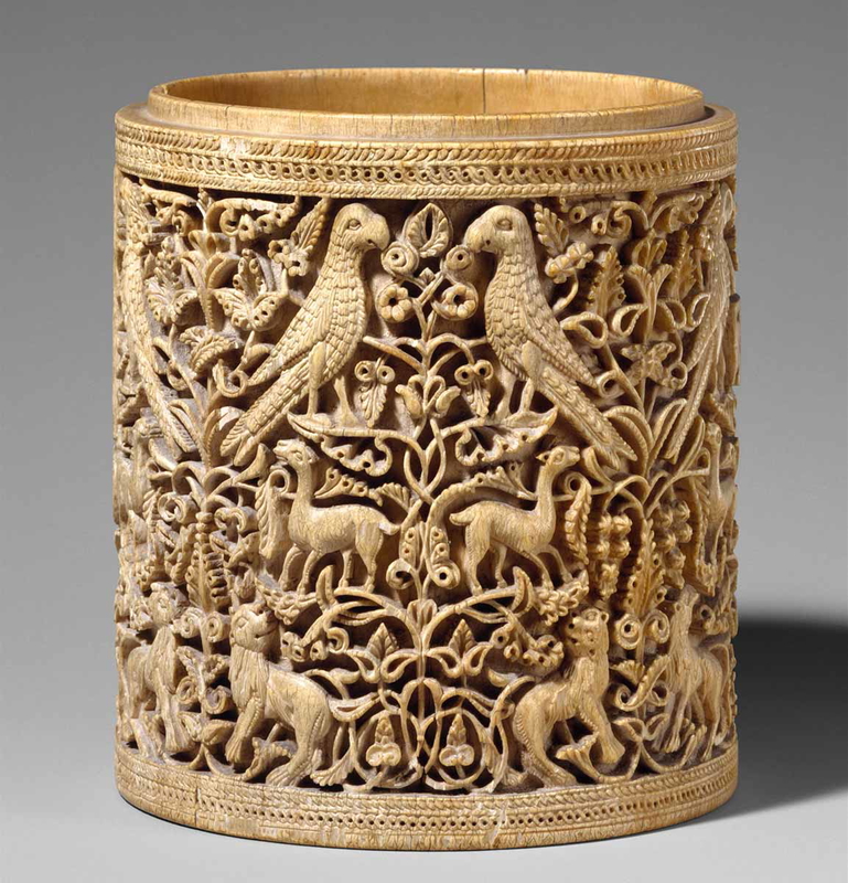 ivory medieval spanish pyxis