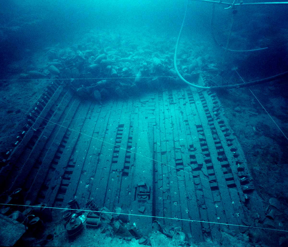 madrague de giens shipwreck