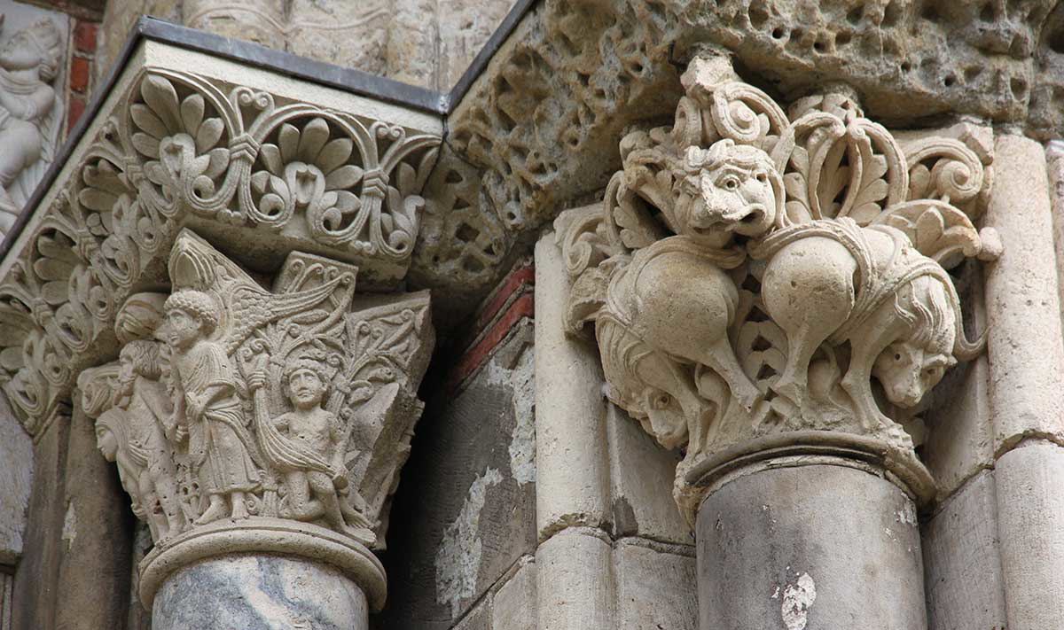 saint sernin capitals