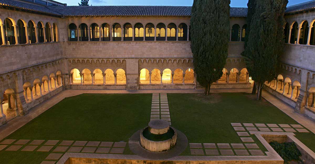 sant cugat romanesque cloister
