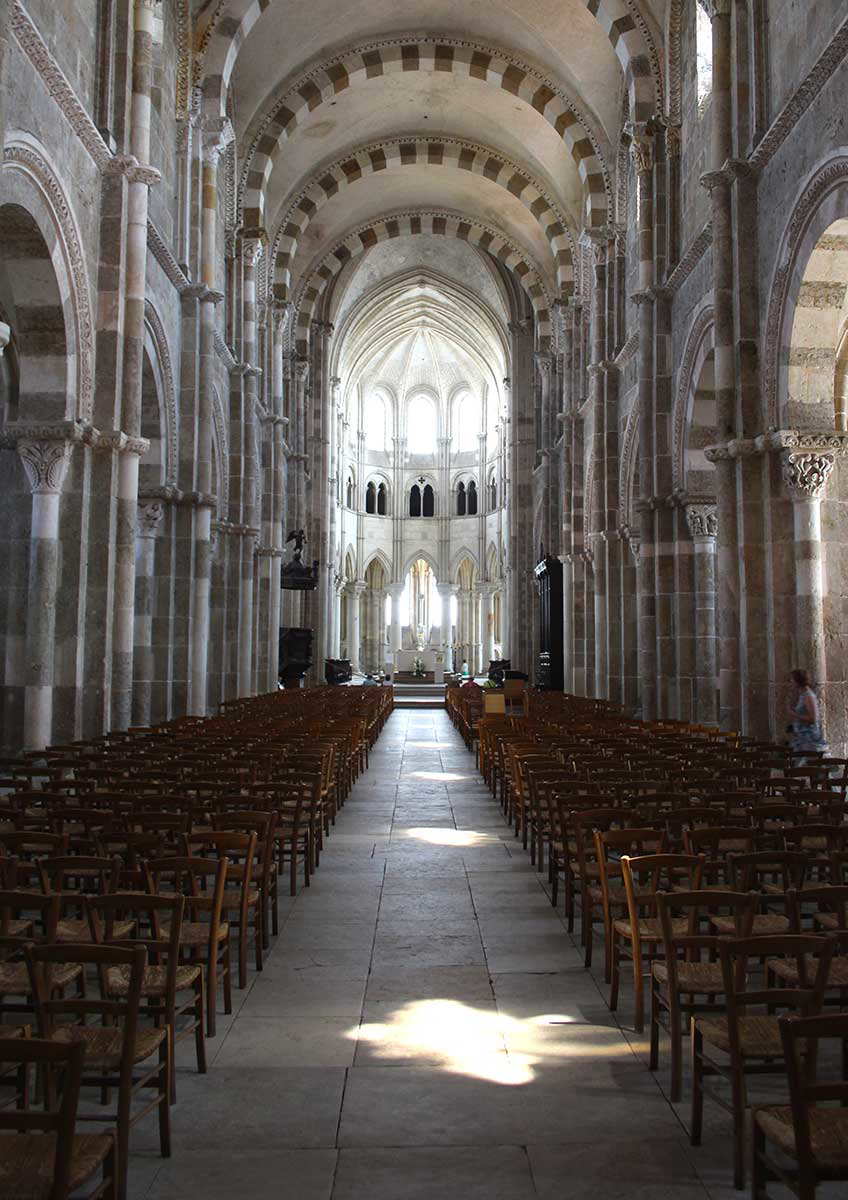 vezelay vault romanesque